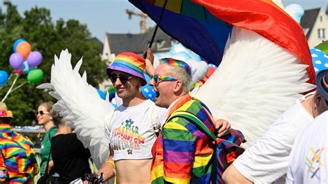 mode für die christopher street day parade